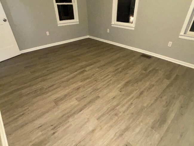 Photo - 101 N Main St Unit 3