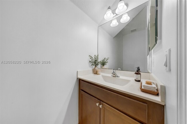 Photo - 3952 Devenshire Ct