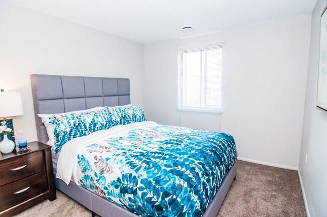 Riverstone Apartments