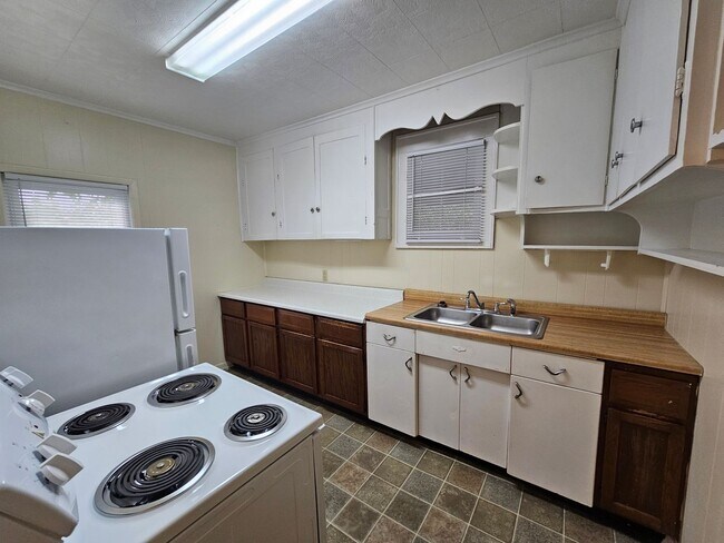 Photo - 377 Gilmore St Unidad 377A