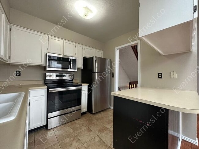 Photo - 2934 S Scranton St