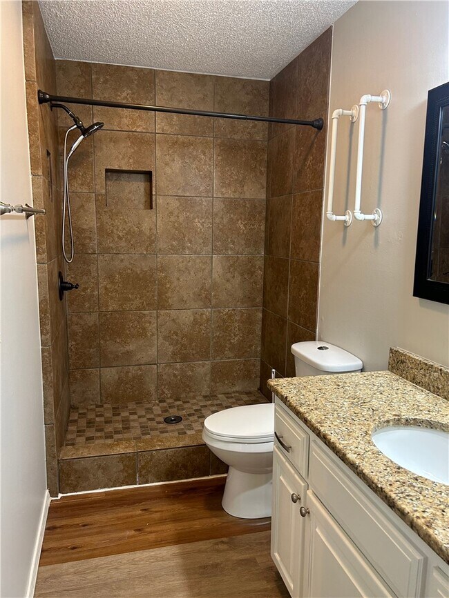 Photo - 6 William Ln