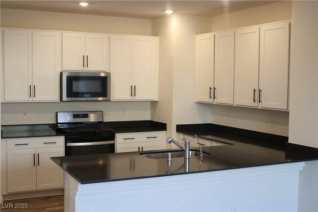 Photo - 3750 Battipaglia Ave