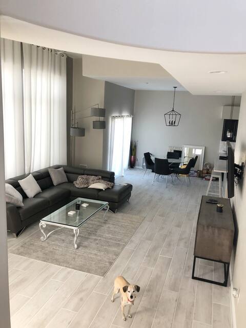 Photo - 2019 E Camelback Rd Townhome