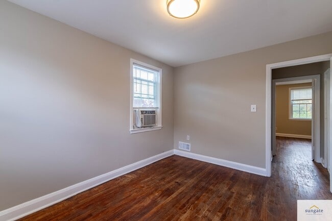 Photo - 5632 Pioneer Dr