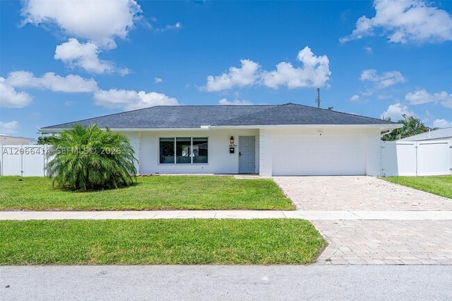 Photo - 669 NW 15th Ct