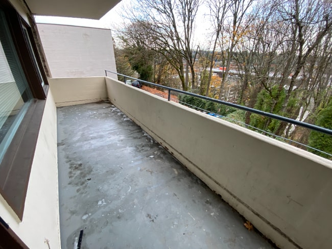 Photo - 4636 22nd Ave NE Unidad 4