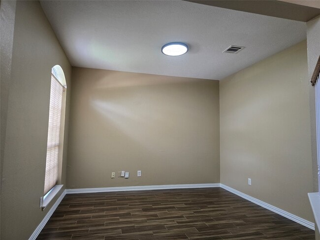 Photo - 1820 Branch Hill Dr