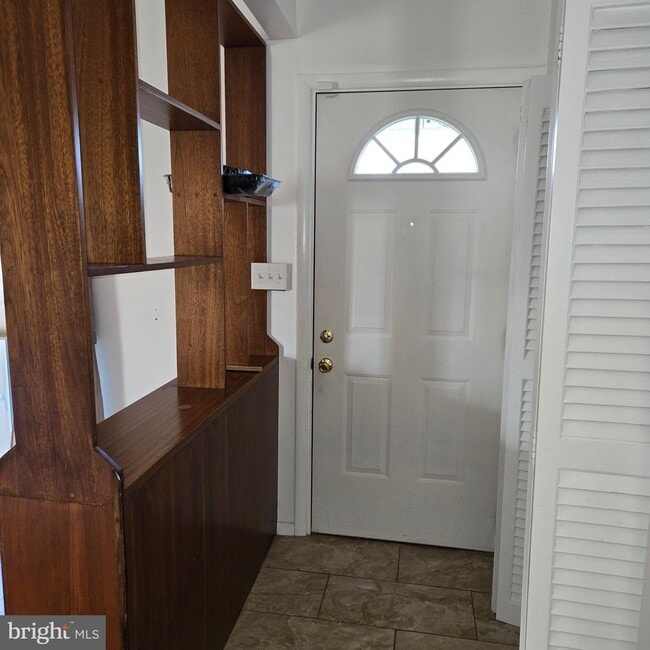 Photo - 6624 Chippewa Dr