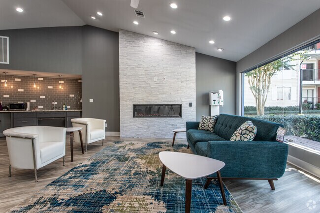 Leasing Office