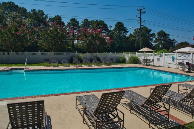 Chapel Lake Apartments