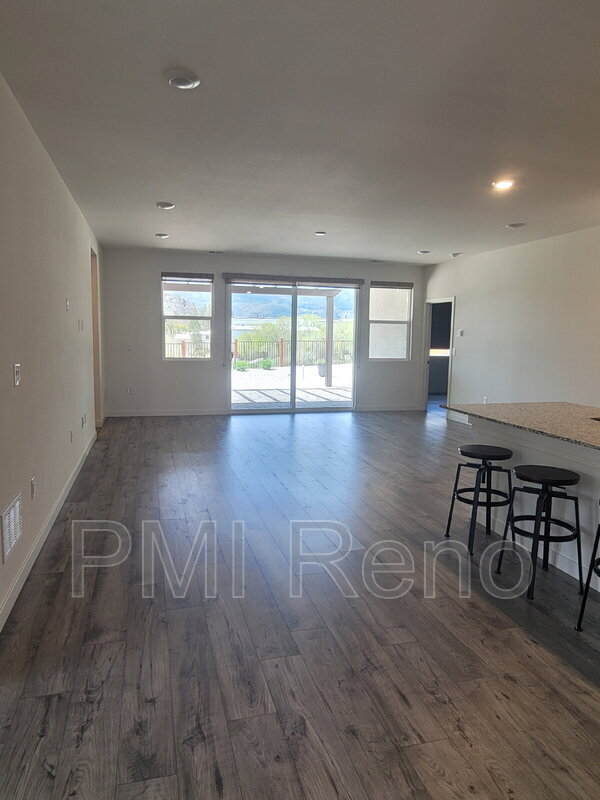 Photo - 8380 Fenhollow Dr