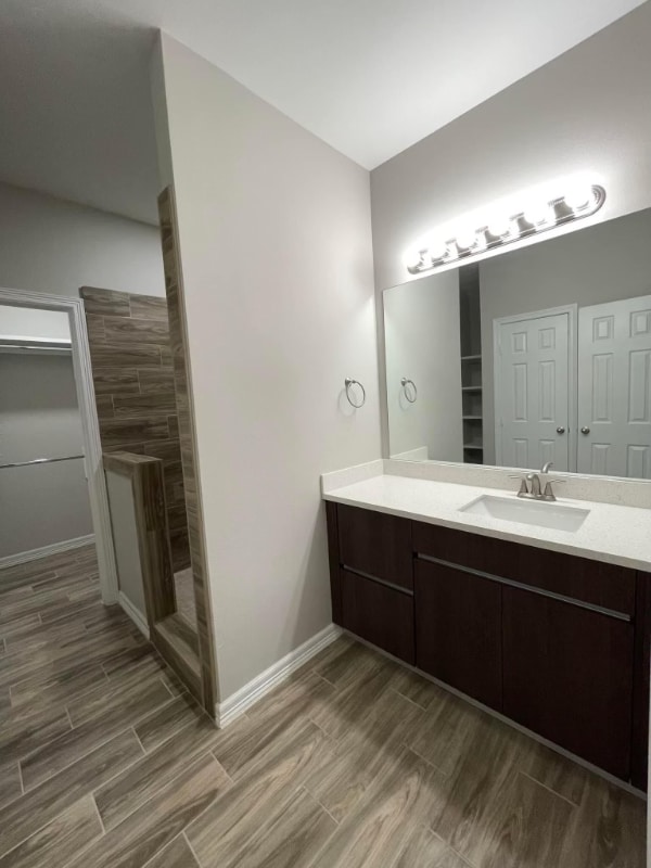 909 W Kohala Ave Unit 1