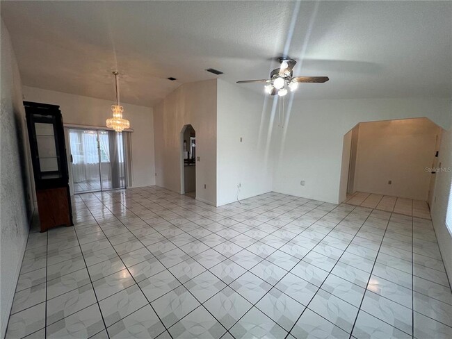 Photo - 21312 Wardell Ave