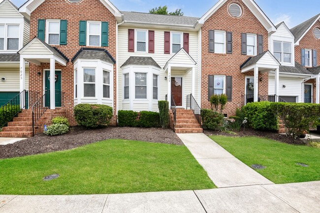 Building Photo - 7029 Pine Orchard Ct