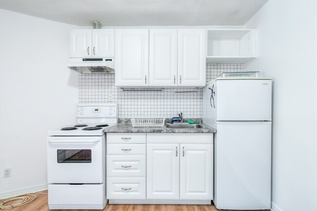Photo - 198 Dunn Ave Unit 402