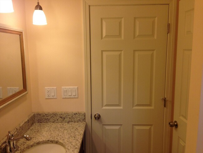 Photo - 32 Suffolk St Unidad 2