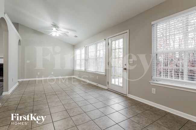 Photo - 6732 Carriage Walk Ln