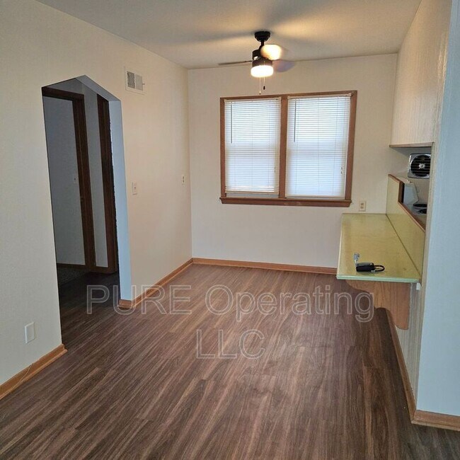 Photo - 6611 Pratt St Unit 3