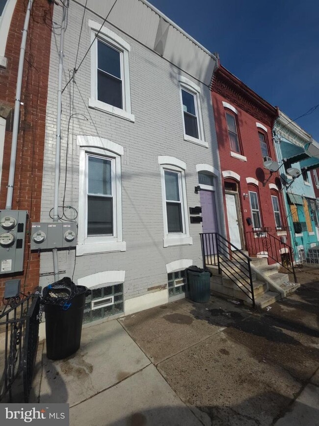 Photo - 1133 W Somerset St