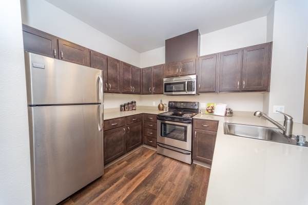 Photo - Columbia View Apartments