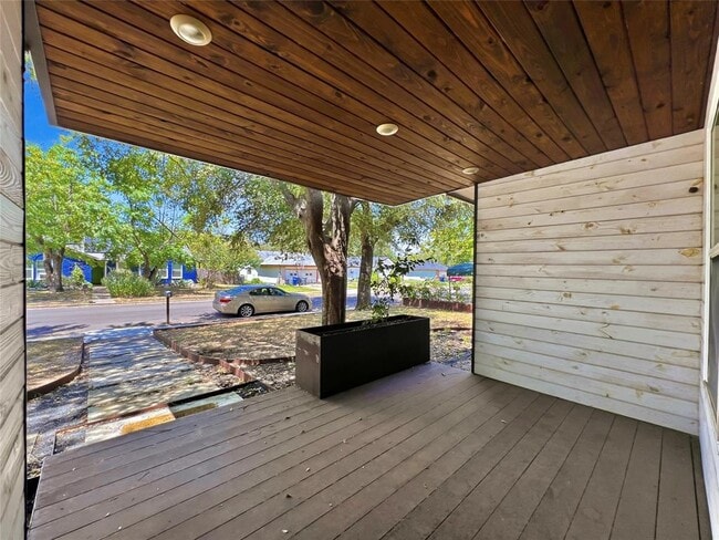 Photo - 6605 Clubway Ln