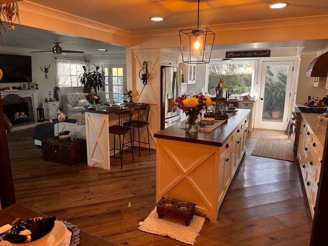 Photo - 11841 Montecito Rd