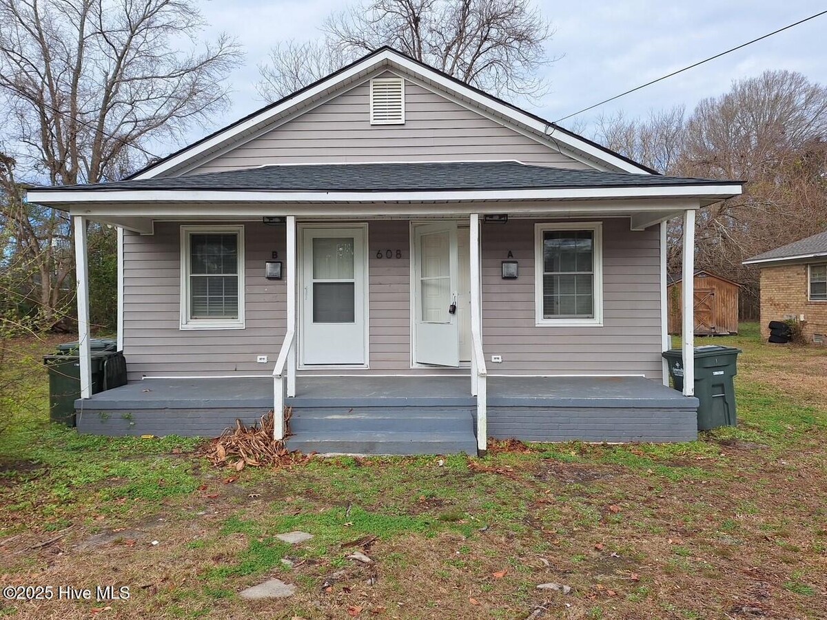 Photo - 608 Hudson St Townhome