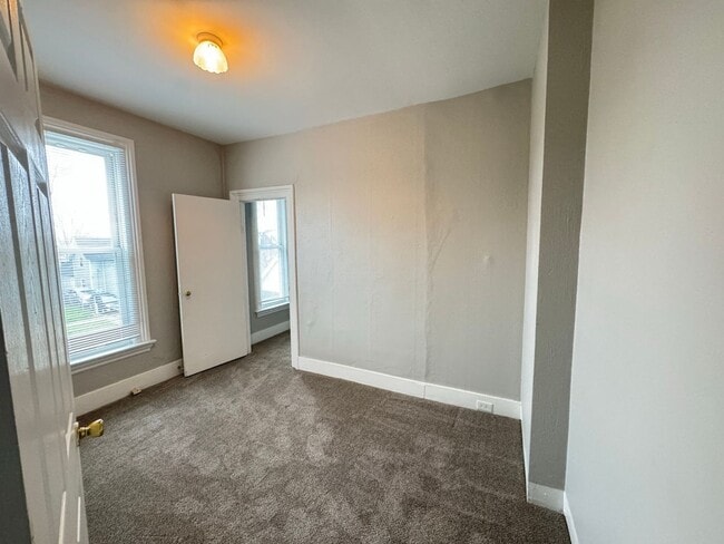 Photo - Two Bedroom Upper Unit on SW Side!