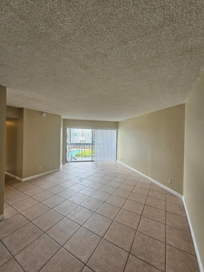 Photo - 1880 N Congress Ave Unit 209
