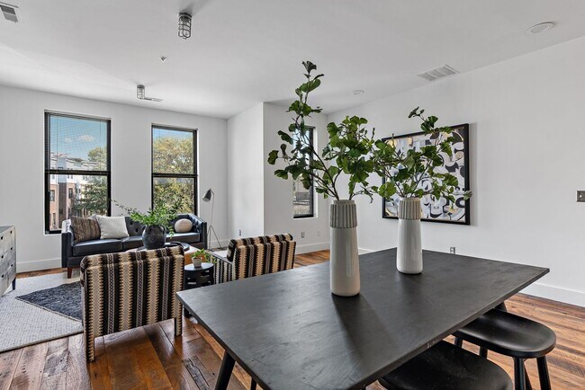 Charming 3BR Townhome in Nashville - Charming 3BR Townhome in Nashville