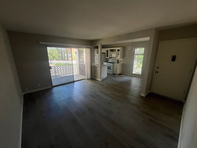 Photo - Spacious 2 Bed / 1 Bath Upstairs Condo in San Carlos – Utilities Included!