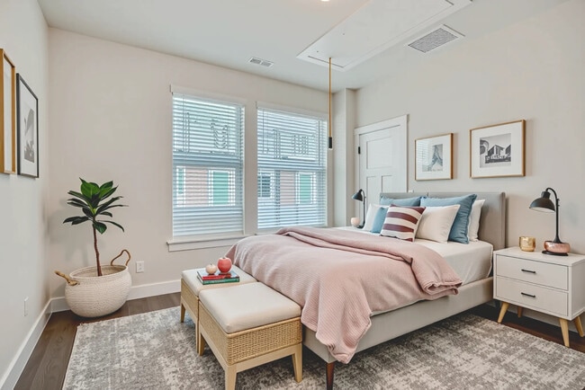 Photo - 5041 York Park Ln