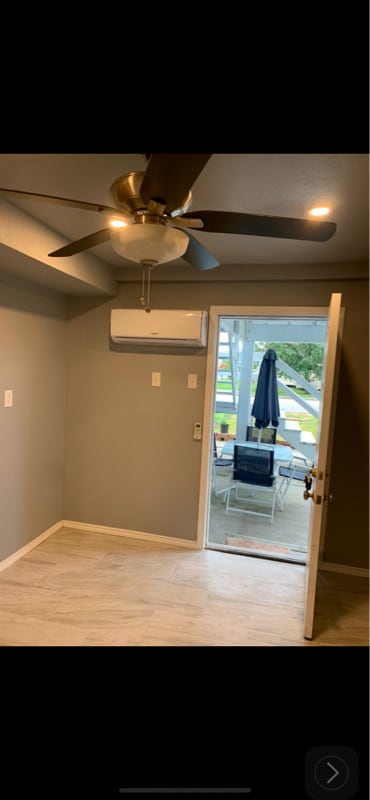 Photo - 2113 Saladia St Unidad Apt For Rent 1 x 1 -All bills included