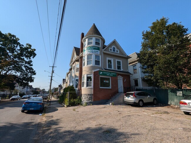 Photo - 965 Fairfield Ave Apartamento