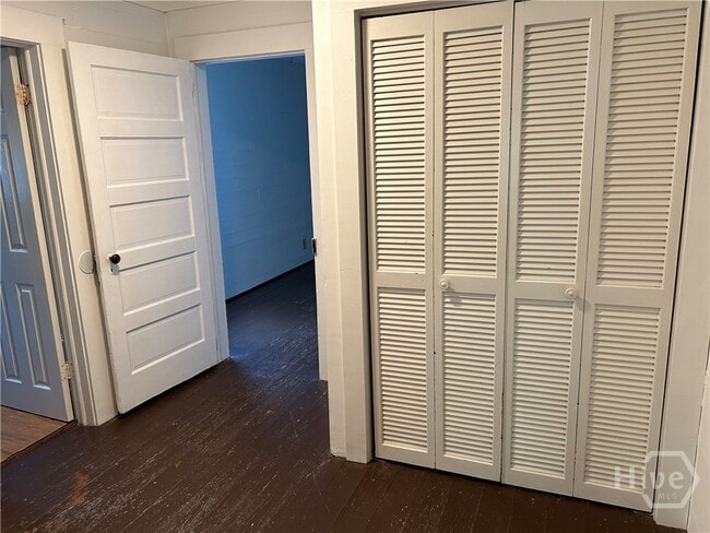 Photo - 433 S Rocksprings St