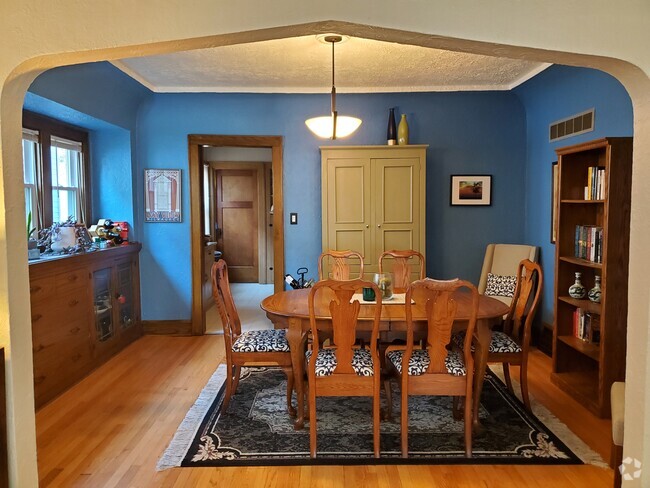 Building Photo - 3263 S Springfield Ave Unit 3263 Rental