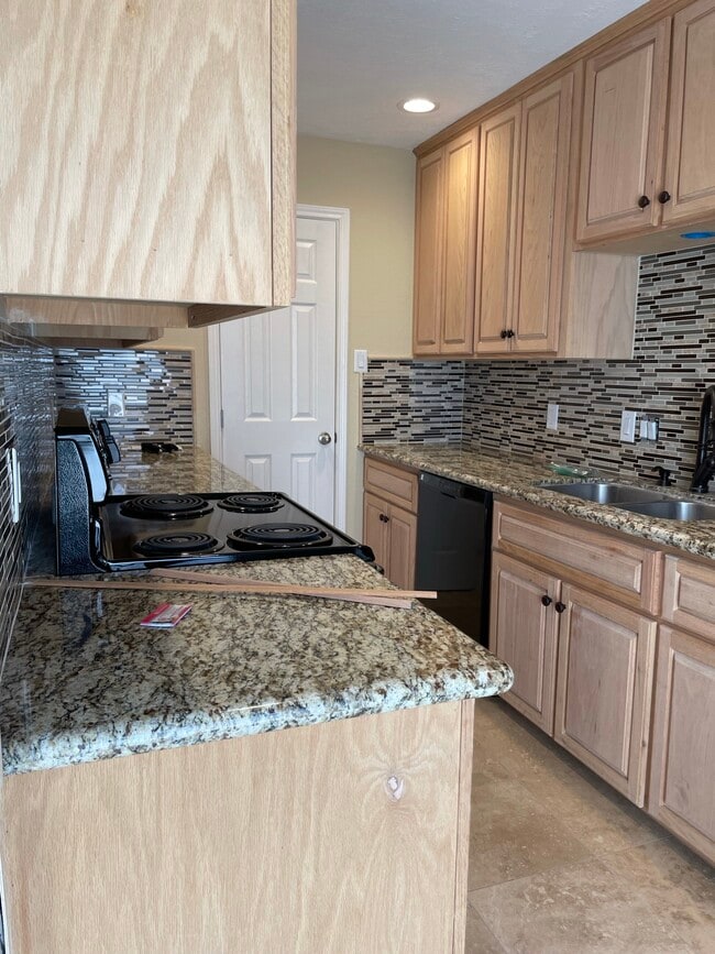 Photo - 6831 Wellwood Ct