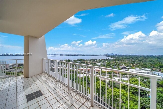 Photo - 1000 Quayside Terrace Unit TS-10