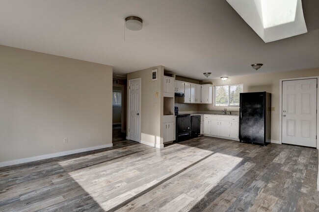 Photo - 850 SW 6th Ave Unit #1