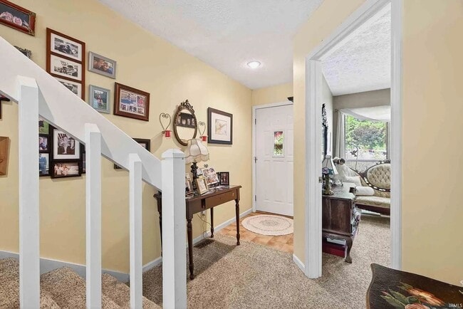 Photo - 1894 E Bay Pointe Dr