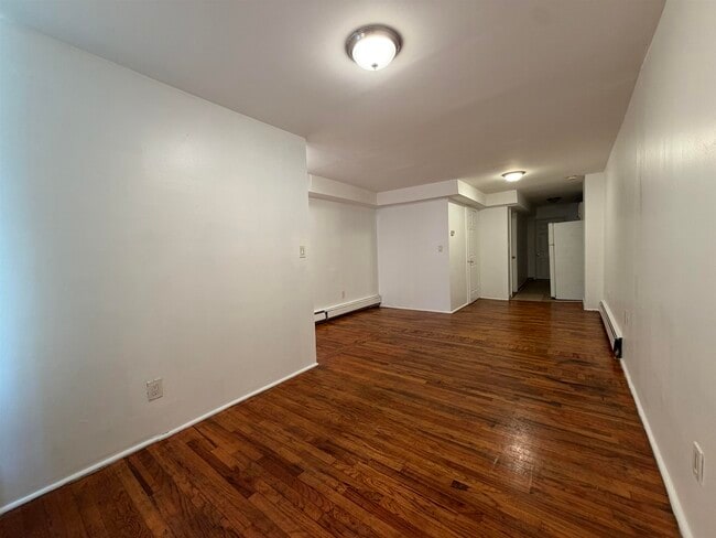 Photo - 76 Union St