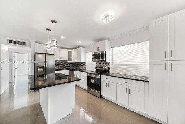 899 Normandy Trail Unit 899