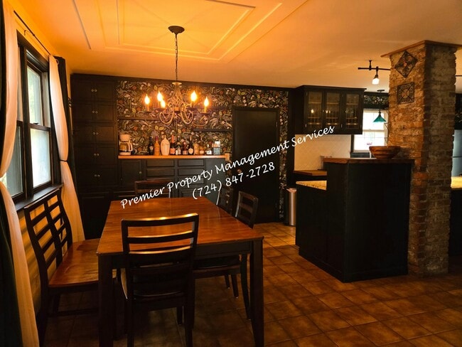 Photo - 216 S 13th St