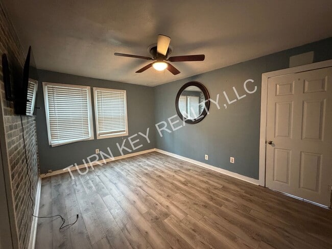 Photo - Home for Rent in Roebuck