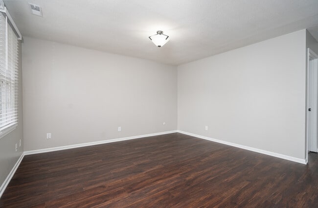 Photo - 2019-2021 Heatherwood Dr