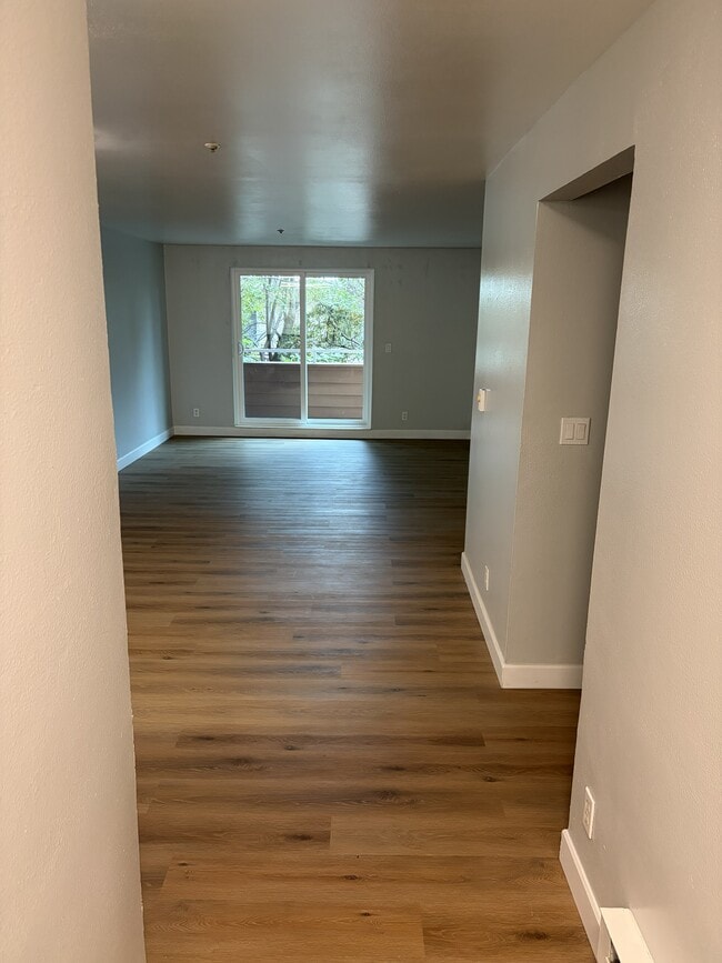 Photo - 2901 MacArthur Blvd Unit Dimond View