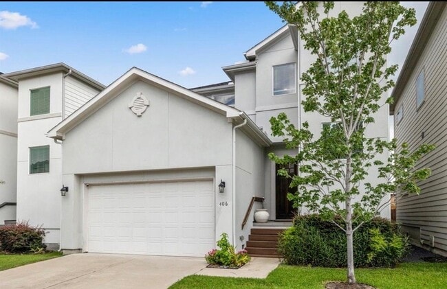 Photo - 406 Yale Oaks Ln
