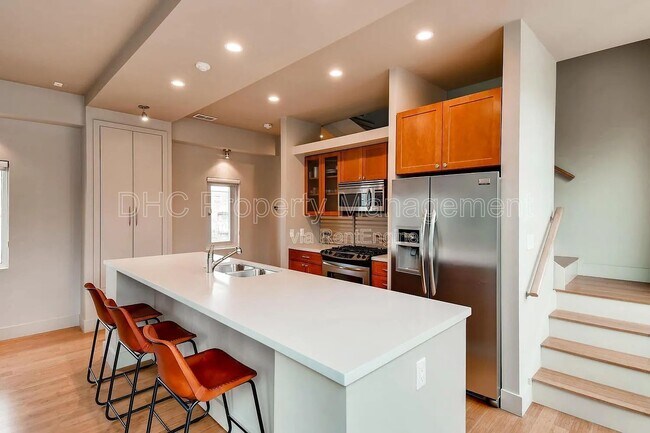 Photo - 574 Marietta St NW Unit B