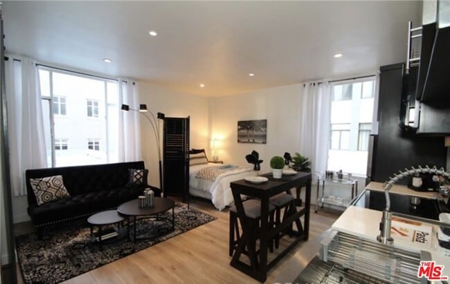 Photo - 140 Linden Ave Unidad 343